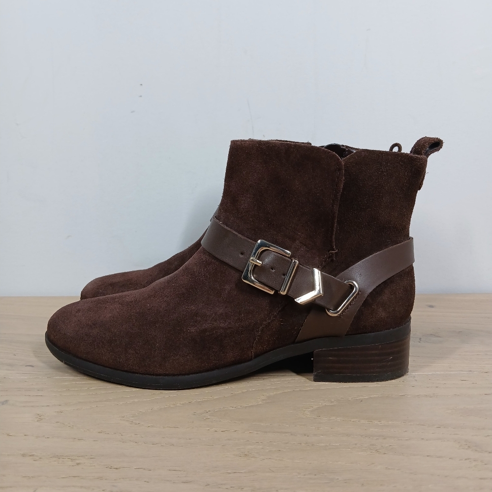 Essex Lane Brown Leather Buckle Strap Block Heel‎ Ankle Boots 1482